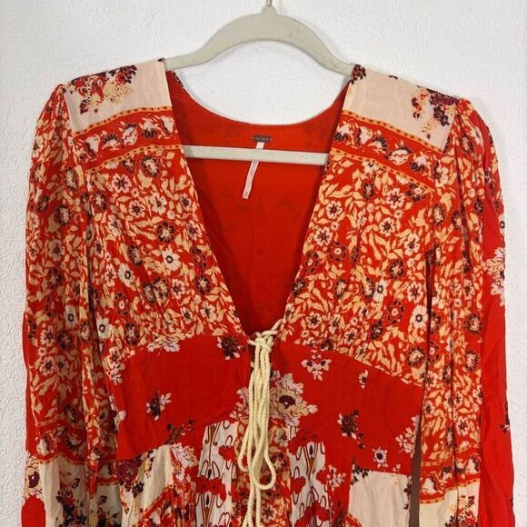 Free People Mixing It Up Plunge Neck Red & Cream Patterned Long Sleeve MIni Dres - Picture 3 of 11